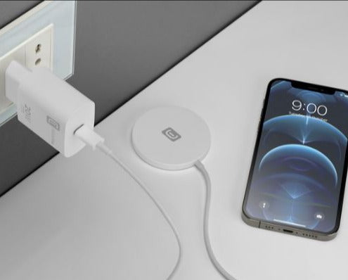 CELLULARLINE iPhone Magsafe Wireless Charging Stand + 20W Wall Charger